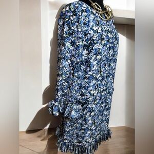 Brand: Tahari, new dress, size 4, floral with zipper at back.